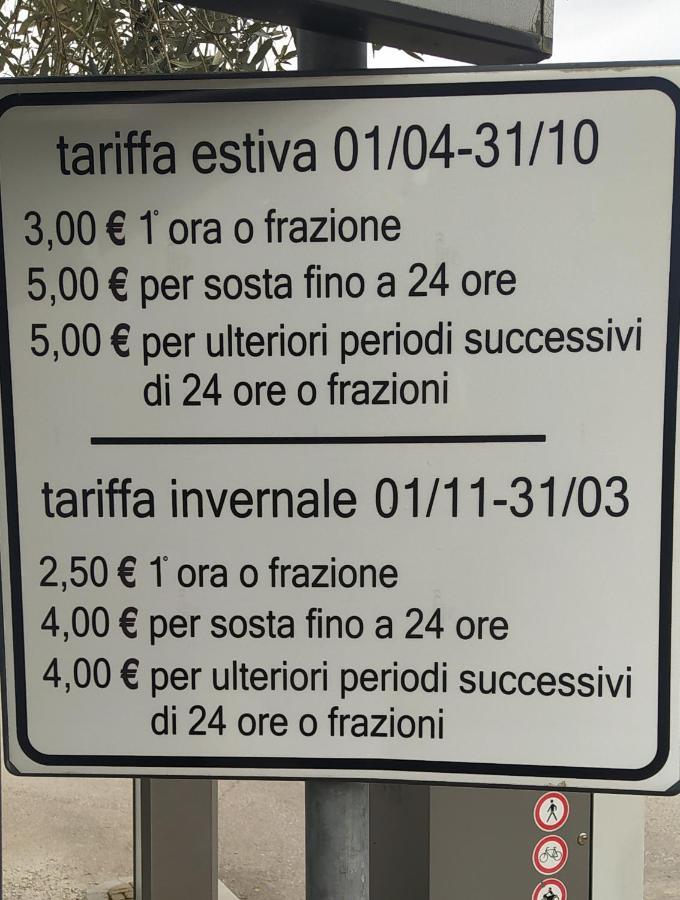 Отель Sognare Nel Castello Монтериджиони Экстерьер фото