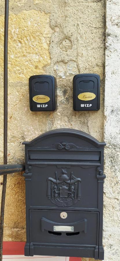 Отель Sognare Nel Castello Монтериджиони Экстерьер фото